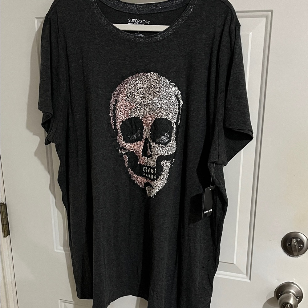 Torrid Black Skull Graphic Tee - Picture 2 of 5